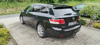 Toyota Avensis 2.2 d4d automat - 18