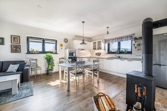 Prodej novostavby rodinného domu, 121 m², pozemek 801 m², Mi - 18