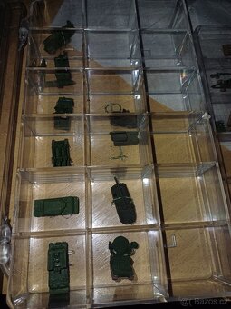 modely kamiony a autíčka 1/87 a 1/24-kov - 18