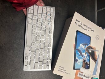 iPad 9. generace + Apple Pencil + příslušenství - 18