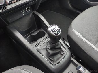 Škoda Fabia III TSi STYLE FullLED NAVI SENZORY PANORAMA - 18