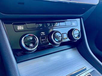 Škoda Superb 2,0 TDI DSG VIRTUAL ACC ZÁRUKA / 2023 - 18