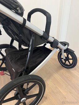 Thule Urban Glide 2 - 18