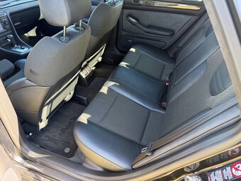 Prodám Audi RS6 C5 sedan - 18