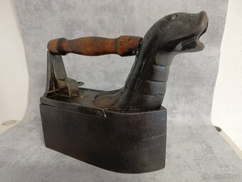 Obrovská atypická komínová žehlička, 9,65kg TOP - 18