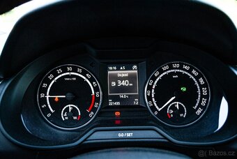 Škoda Octavia Combi 2.0 TDI DPF RS DSG - 18