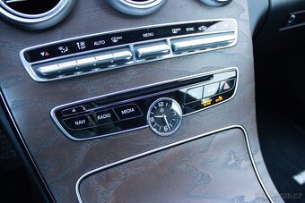 Mercedes-Benz C trieda Kupé 200 - 18