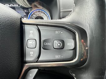 Dodge RAM Limited 2021, 5.7, TOP stav - 18