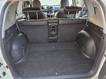 Toyota Rav4 D-4D 4x4 = 187243km , Bez korozie, Top Stav= - 18