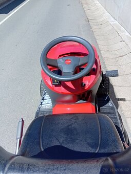 Prodám  zahradní traktor Castelgarden 17.5 Hp TX102 HYDRO - 18