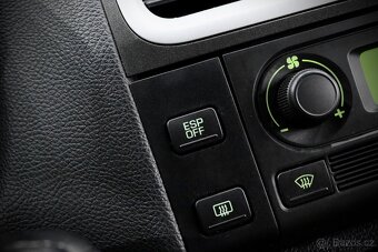 Škoda Fabia 2 Combi 1.4i 16v 63kW Style Edition REZERVOVÁNO - 18