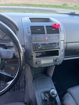 Vw polo 9n 1.4 16v 74kw - 18