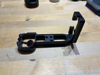 📸 Sony A7 Mark I + 2× Samyang objektiv + příslušenství - 18