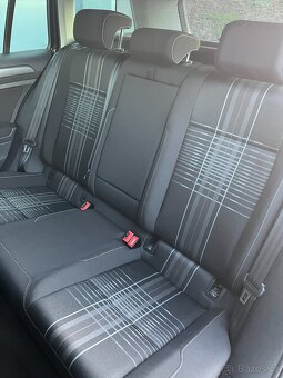 Volkswagen Golf VII 2.0 TDI Kombi Lounge 4Motion 2015 tažné - 18