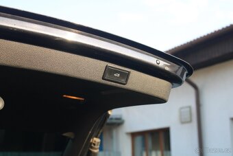 Škoda Superb L&K 1.8TSi DSG Kombi - 18
