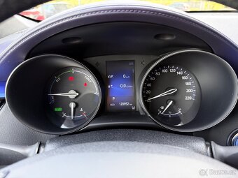 Toyota C-HR Hybrid / 2018 / ČR - 18