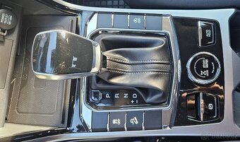 Ssangyong Korando 1.5T-GDI 120kW Automat 4x4 Navigace - 18