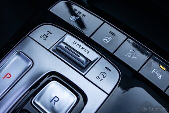 Hyundai Tucson 1.6 T-GDi HEV Premium 4x4 - 18