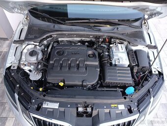 Škoda Octavia kombi 2.0 TDi DSG Style 4x4 - 18