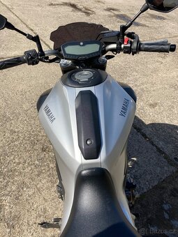 Yamaha MT 07,Servisní knížka - 18