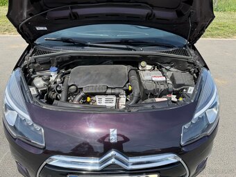 DS 3, 1.2 .Koupeno nové v ČR r.v.6/2015, 86 378 km.81 Kw - 18