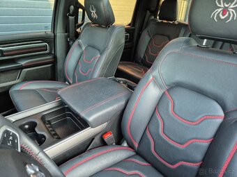 DODGE RAM 1500 5,7 HEMI BLACK WIDOW 16000km - 18