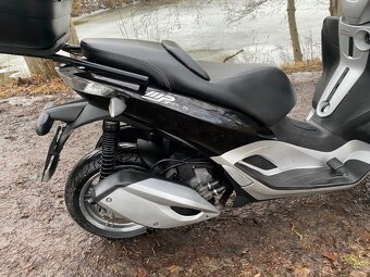 Piaggio Mp3 Yourban 300 LT - 18