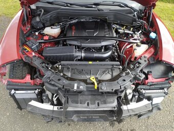 Alfa Romeo Stelvio 2.0T 206kw  HAVAROVANÉ, odpočet DPH - 18