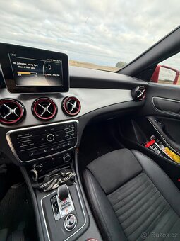 Mercedes-Benz CLA 45 AMG - 18