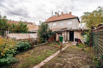 Prodej bytu 3+1 71m² se zahrádkou a dvougaráží – Nádražní - 18