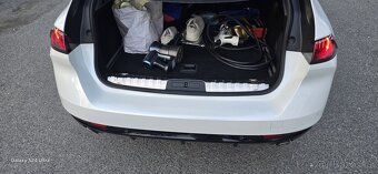 Peugeot 508 plug-in hybrid 225 - 18