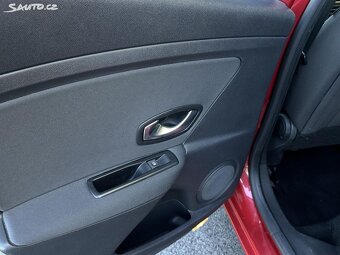 Renault Mégane + LPG 1.4/96kW ČR Navigace r.v. 2011 - 18
