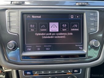 Volkswagen Tiguan, 2.0TSI 162KW - 4x4 - DSG - R-LINE - 18
