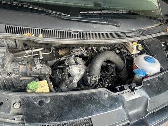 REZERVACE-VW T5 Multivan 2.0 TDI , dsg, 2011 - 18