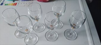 Sklenice na víno likér 0.15 l - 18