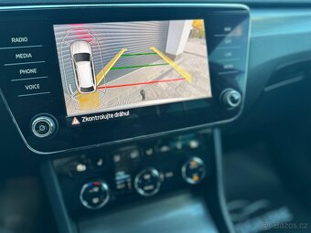 ŠKODA SUPERB 2.0 TDI 110 KW DSG MATRIX COCKPIT tažné 2022 - 18