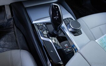 BMW Rad 5 520d xDrive 140kW automat - 18