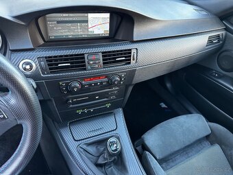 325i 6st. Manuál, 273000km, M-paket, Logic7, šíbr, Navi, PDC - 18