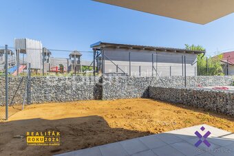 Prodej novostaveb mezonetových bytů 3+kk 79 m², zahrada 73 - - 18