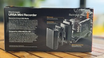 BLACKMAGIC DESIGN URSA BROADCAST G2 - 18