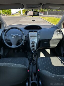 Toyota Yaris - 18