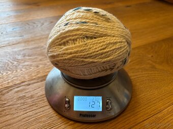 Vlněná příze - různé druhy - 19 kg celkem - 18