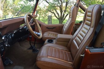 Jeep CJ-7 Renegade - 18