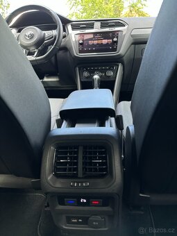 VW Tiguan Allspace 2.0 TSI 140kW R-Line, 4x4 DSG, 2020, ČR - 18