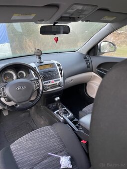 Kia cee’d 1.6 CVVT, 93 kW, r. v. 2009 - 18