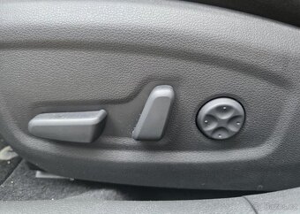 Hyundai i30 1.6-N-LINE-PANORAMA-V ZÁRUCE - 18