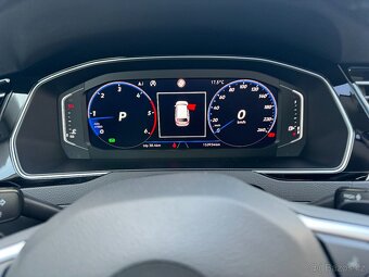 VW Passat B8 2.0TDI 140kW DSG Tažné Panorama ACC Kamera Navi - 18