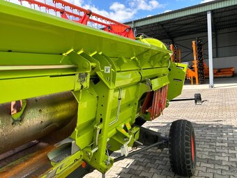 CLAAS LEXION 7400 - 18