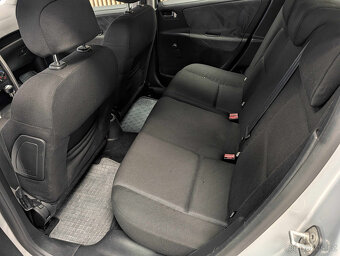 Peugeot 207 1,4 i - 18
