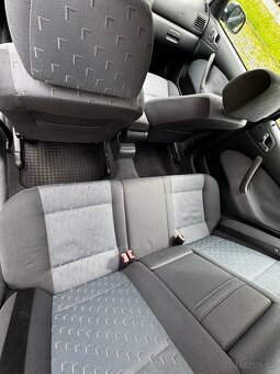 Škoda Octavia I. 2.0i 85kw - 18
